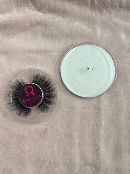 Circle lash bundle